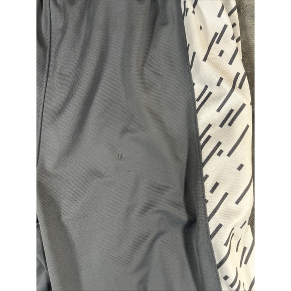 Nike Elite Gray Comeback Basketball Shorts Medium Digital White Training - Picture 10 of 10